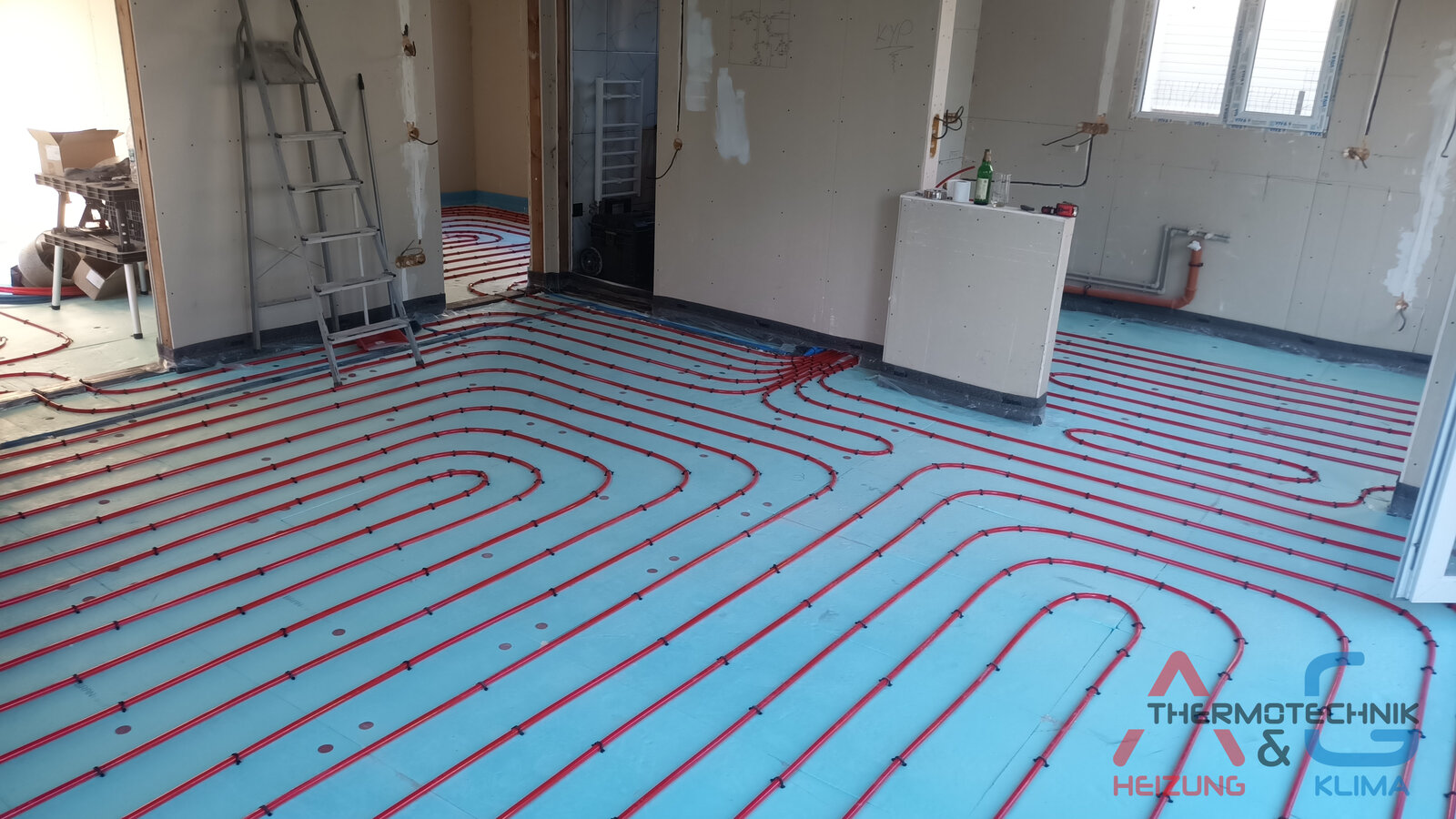 Fußbodenheizung und Luft-Wasser-Wärmepumpe Crystal Lava - Bild 5