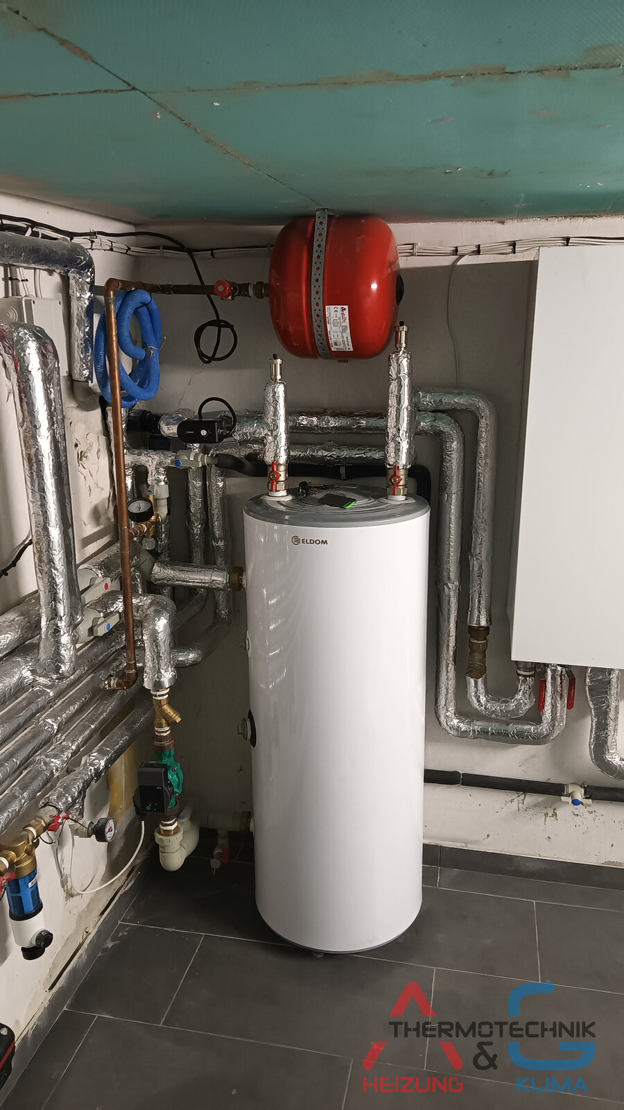 Heizungsanlage mit Luft-Wasser-Wärmepumpe HITACHI Yutaki S 10HP - Bild 9