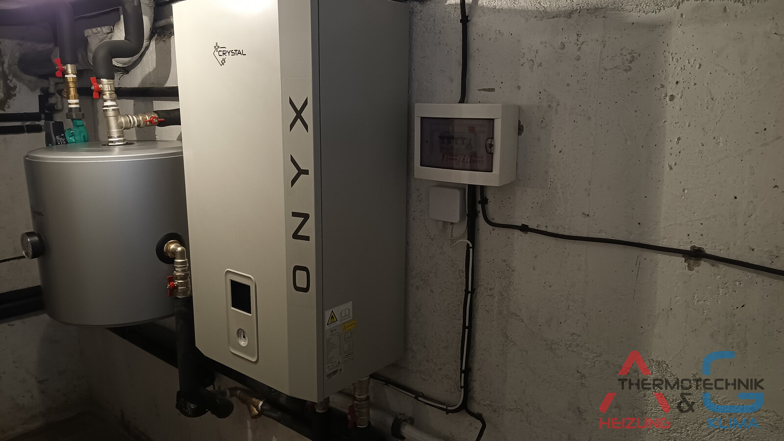 Heizungsanlage mit Luft-Wasser-Wärmepumpe CRYSTAL Onyx 12 kW - Bild 5