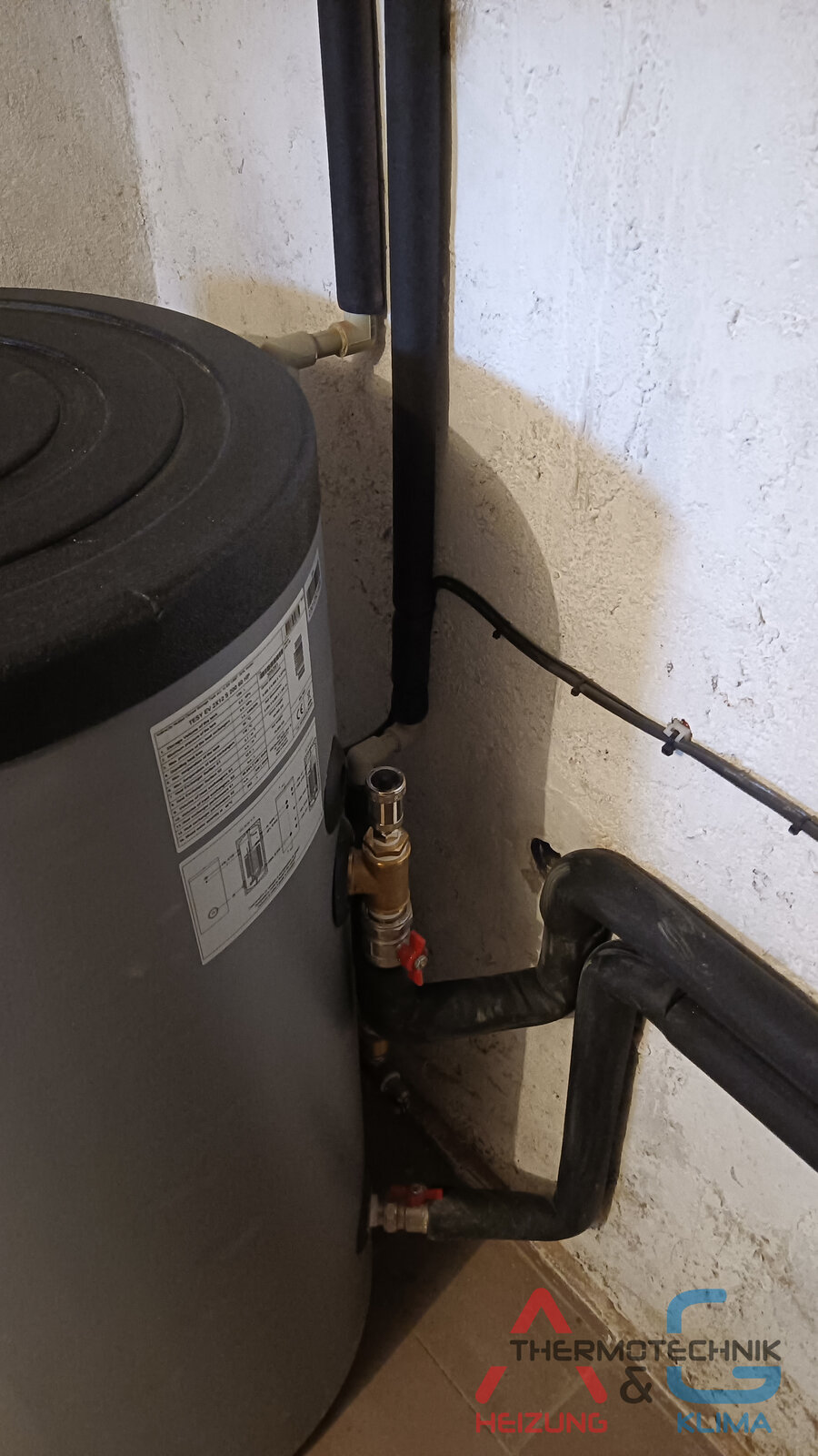 Heizungsanlage mit Luft-Wasser-Wärmepumpe CRYSTAL Onyx 12 kW - Bild 8