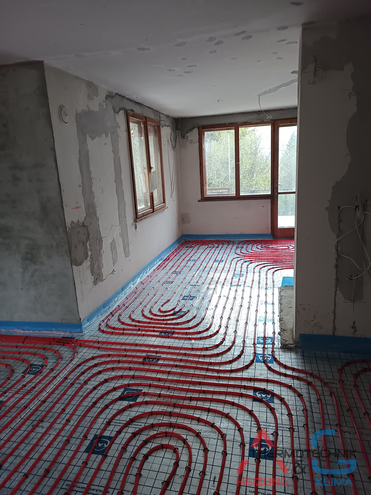 Installation von Fußbodenheizung in einem Haus - Bild 15