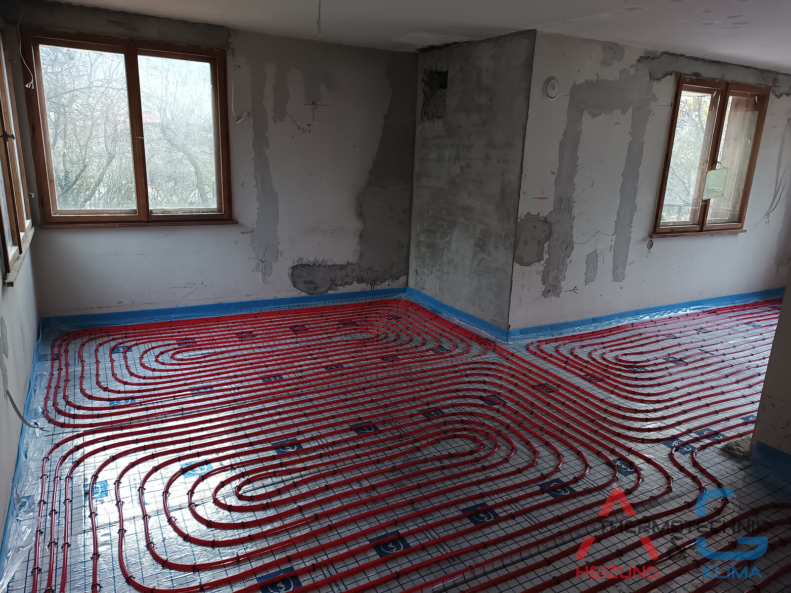 Installation von Fußbodenheizung in einem Haus - Bild 16