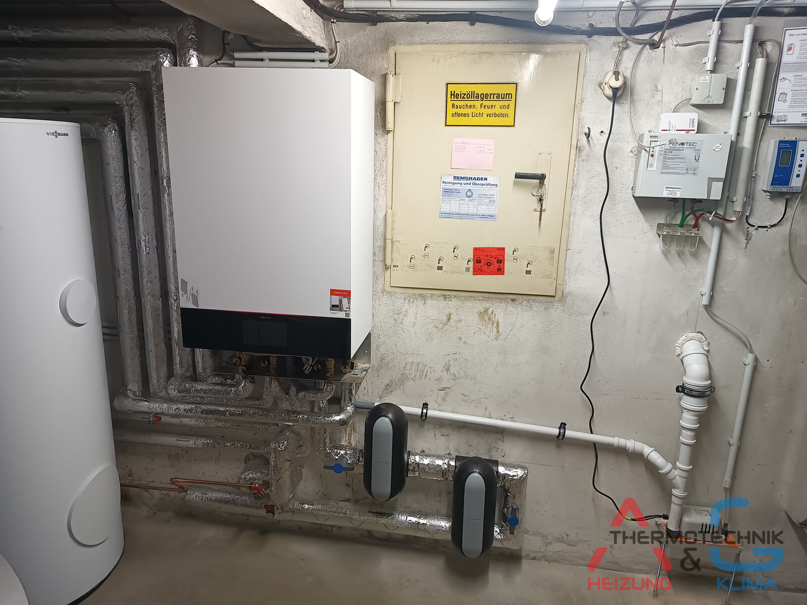 Hybrid Heizungsanlage in NRW - Luft-Wasser-Wärmepumpe Viessmann Vitocal 250-A (R290) mit Ölkessel Vitoladens - Bild 3