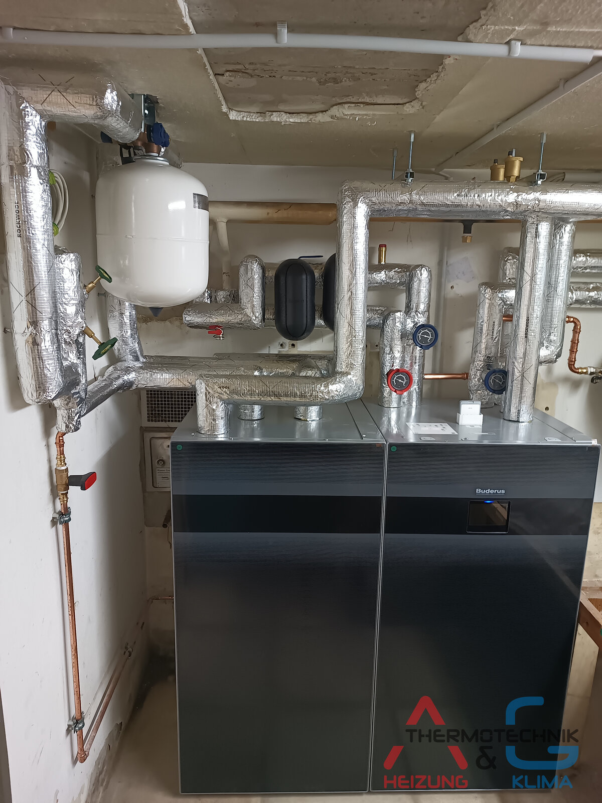 Luft-Wasser-Wärmepumpe Buderus Logatherm WLW (R290) in NRW - Bild 6