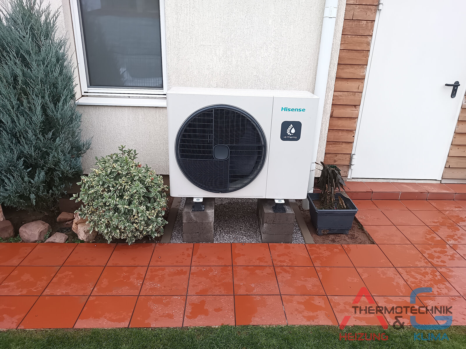 Hybrid-Luft-Wasser-Wärmepumpe Hisense Hi-Therma 12 kW mit Pelletheizung in NRW - Bild 3