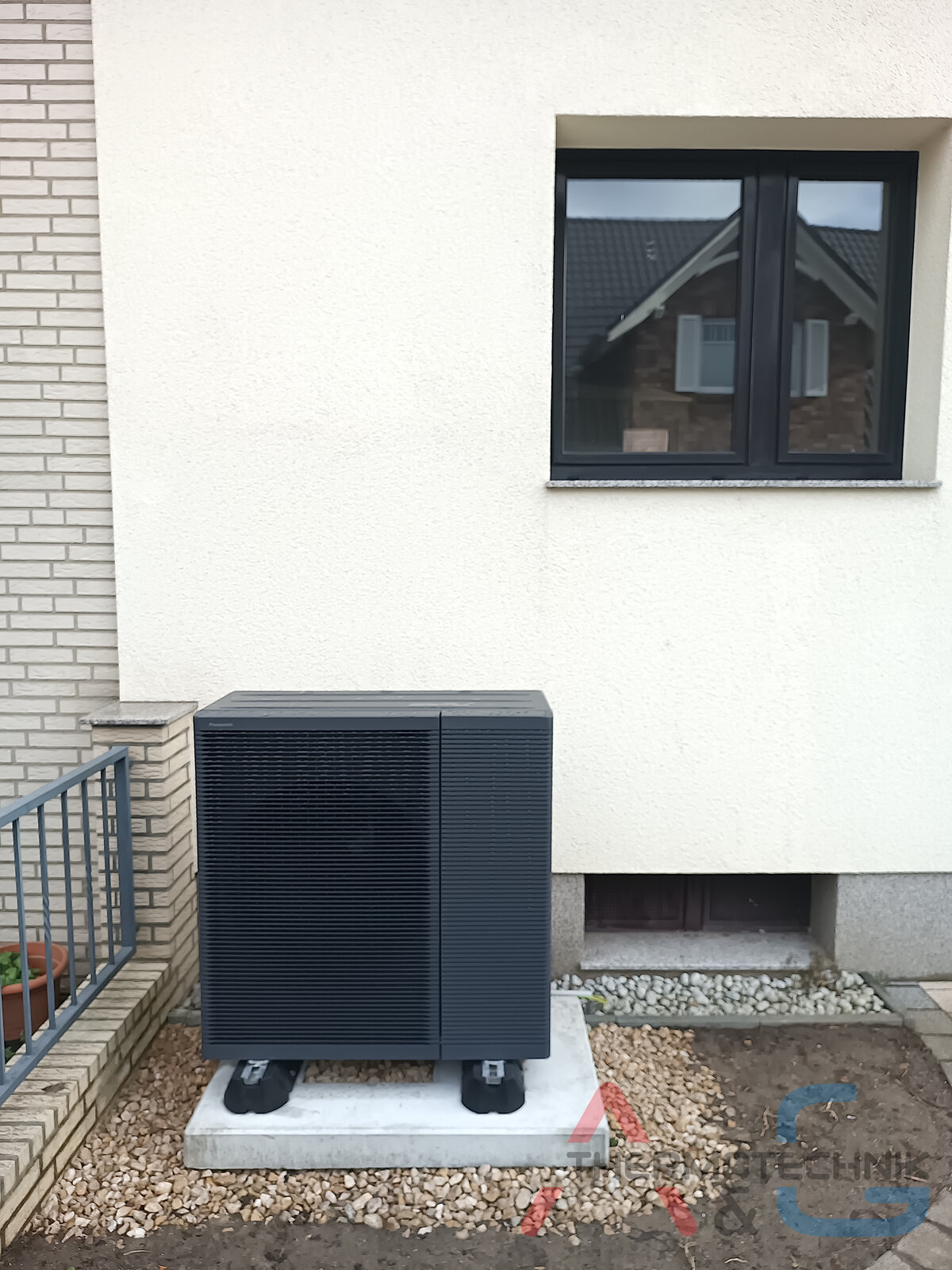 Luft-Wasser-Wärmepumpe Panasonic Aquarea (R290) in NRW - Bild 4