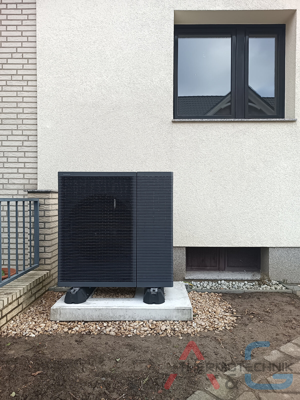 Luft-Wasser-Wärmepumpe Panasonic Aquarea (R290) in NRW