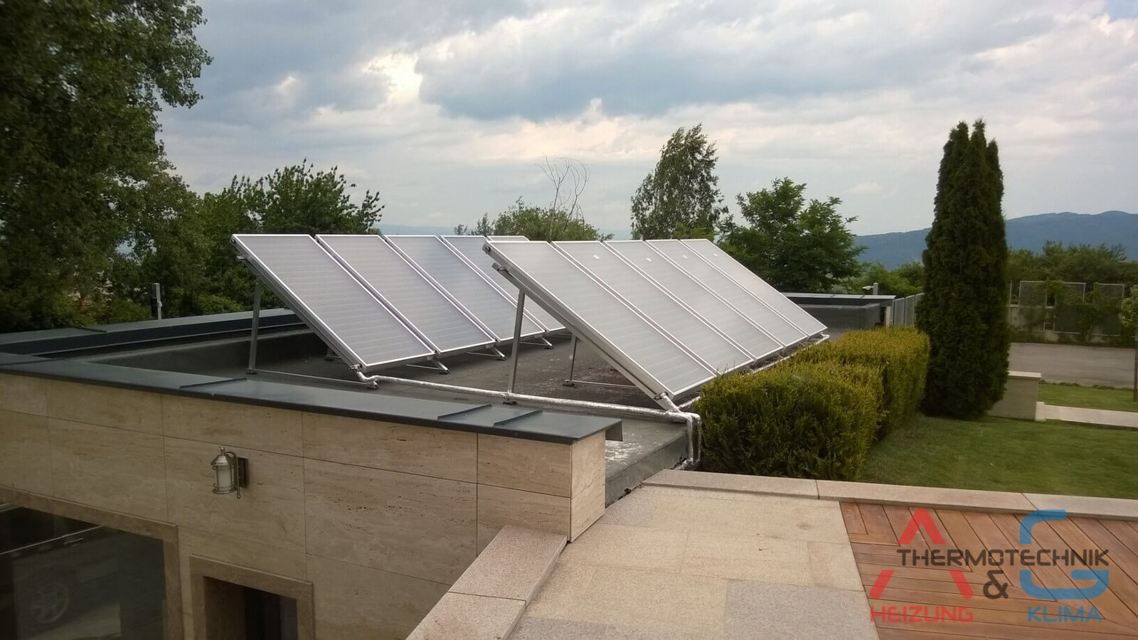 Installation einer Haus- und Schwimmbadheizung